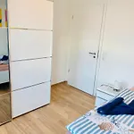 Duhner Allee 10, Litfass 11